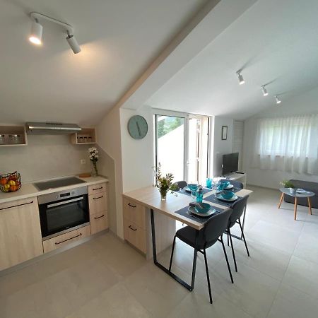 Apartment Vital Nerezine Exteriér fotografie
