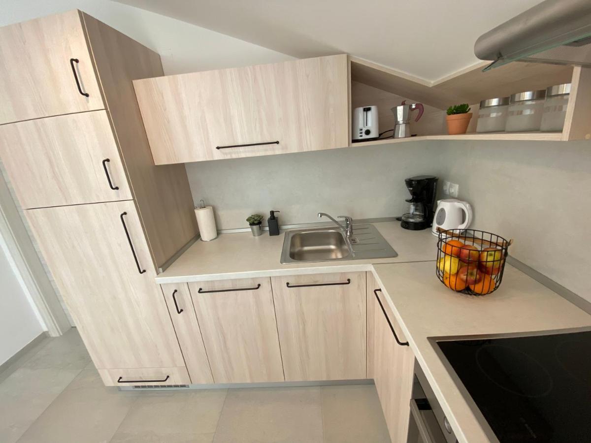 Apartment Vital Nerezine Exteriér fotografie