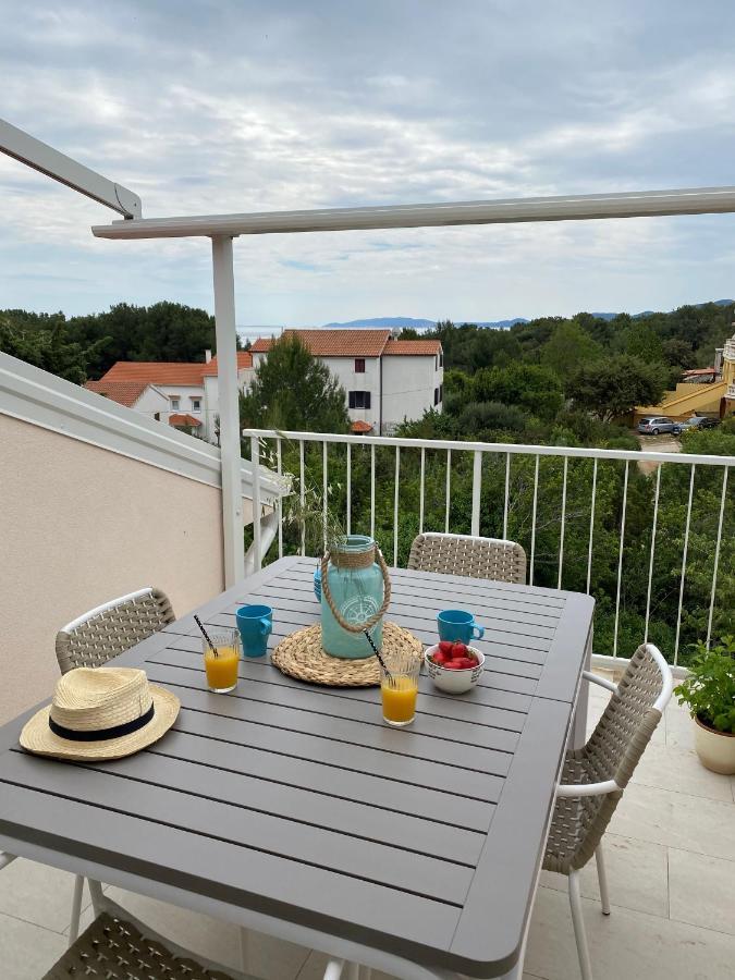 Apartment Vital Nerezine Exteriér fotografie