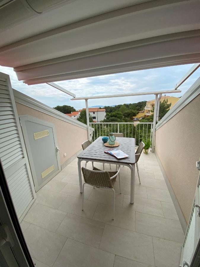 Apartment Vital Nerezine Exteriér fotografie